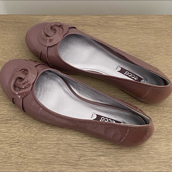 Ecco Shoes - Women’s Ecco flats